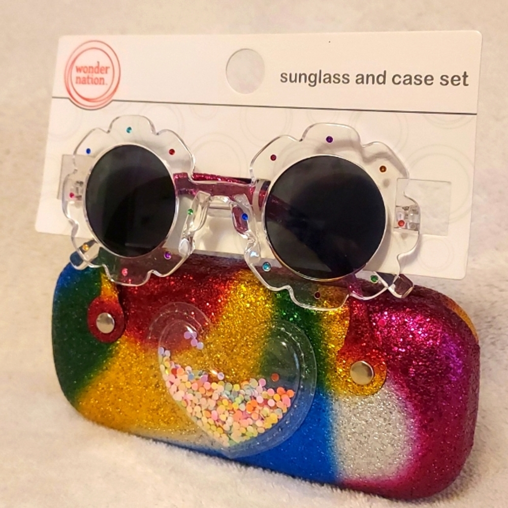 Sunglass and Case Set